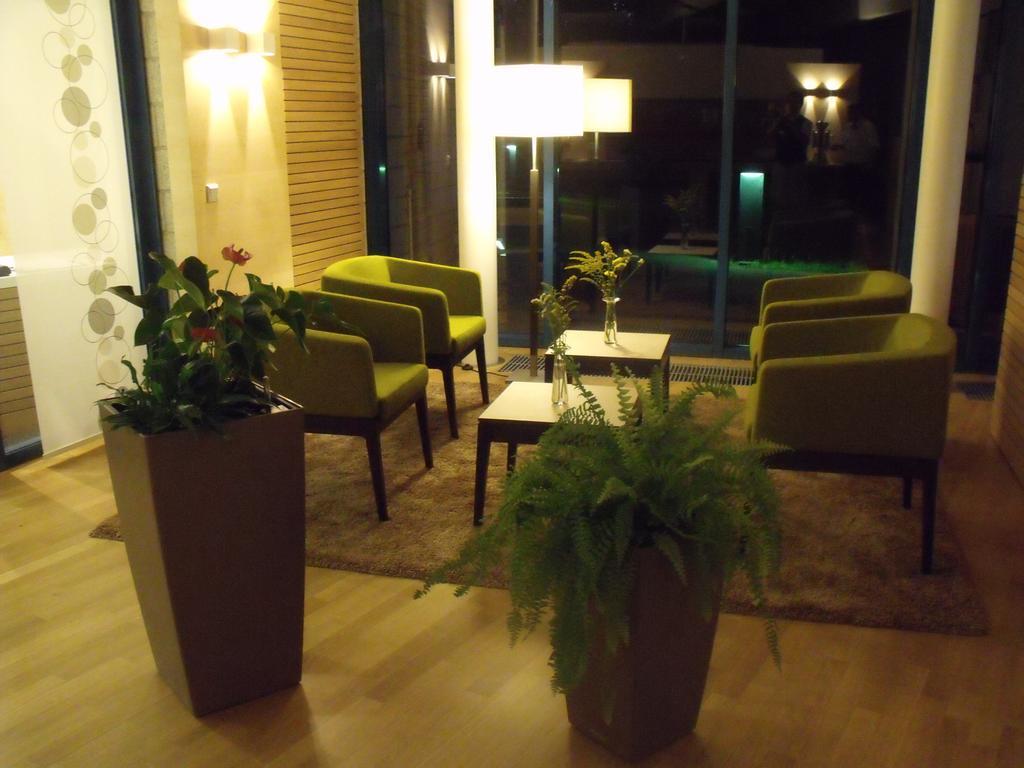 Hotel Ostseeländer Züssow Buitenkant foto